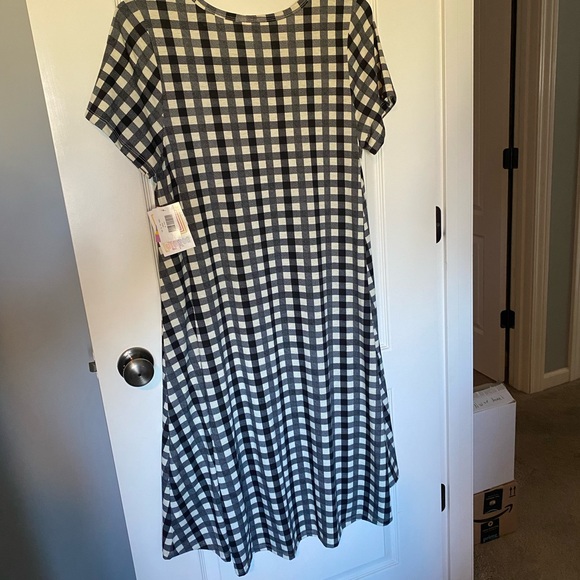 New Lularoe XL Carly Dress Black and White plaid - Picture 5 of 5